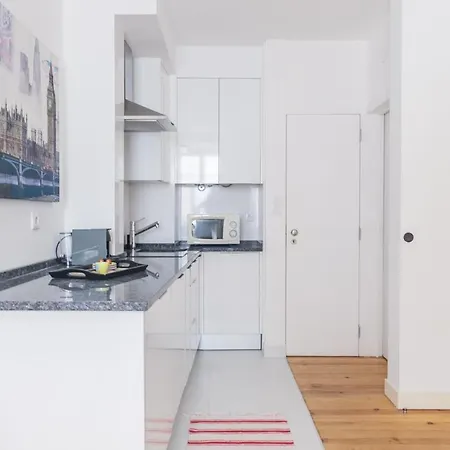 In The Heart Of Bairro Alto Apartment