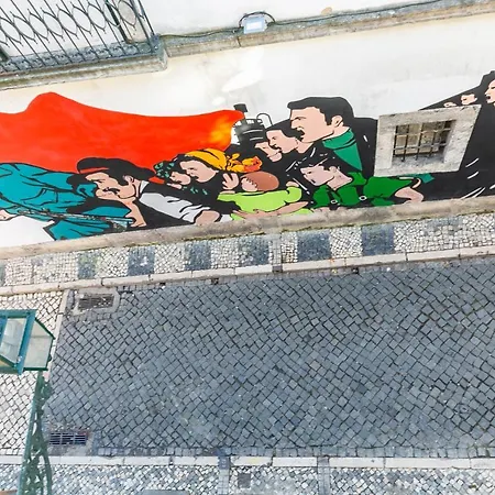 In The Heart Of Bairro Alto Lisbona
