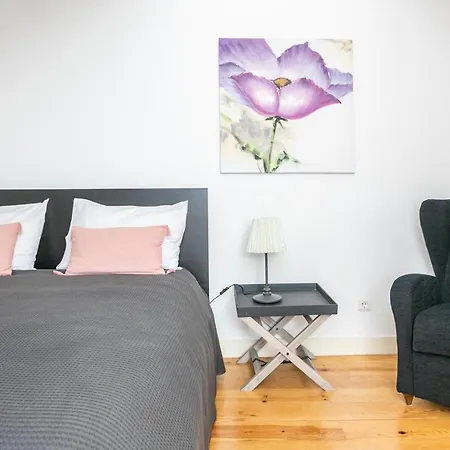 Apartment In The Heart Of Bairro Alto *