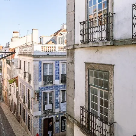 In The Heart Of Bairro Alto Lisbona